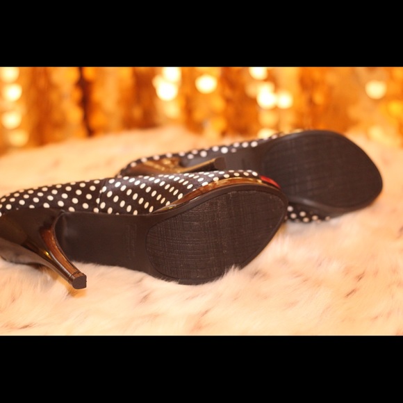 Rampage “Gracee” Polka Dot Peep Toe Heels - Picture 4 of 4